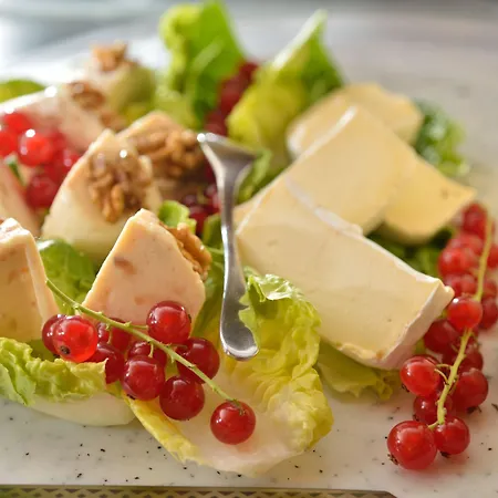 Schoengarten Garni 3*