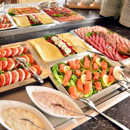 Schoengarten Garni 3*