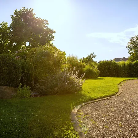 Hotel Schoengarten Garni 3*