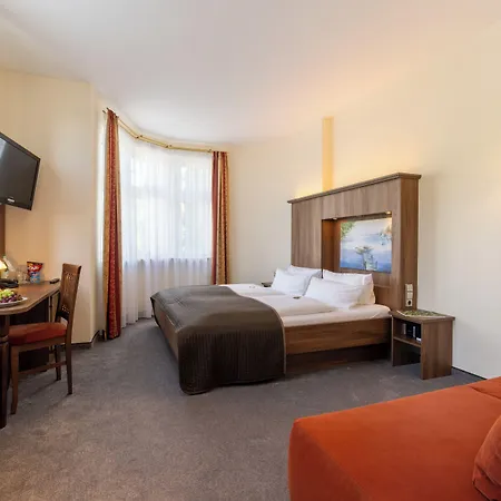 Schoengarten Garni 3* Lindau (Bodensee)