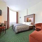 Schoengarten Garni 3* Λιντάου