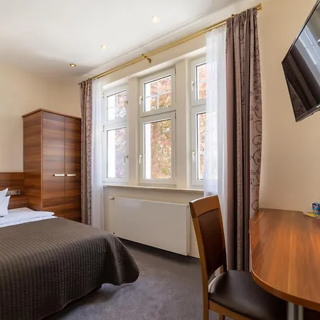Hotel Schoengarten Garni