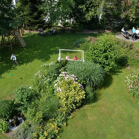 Schoengarten Garni ホテル 3*